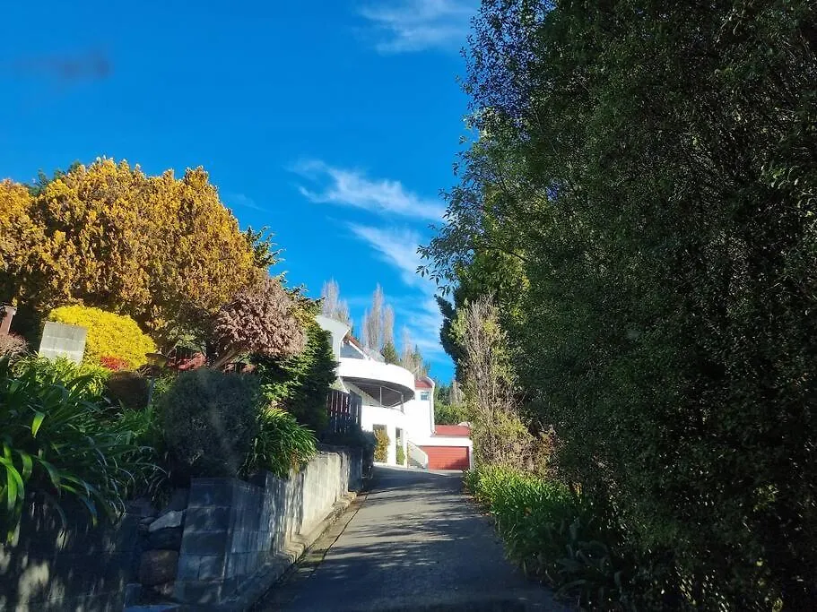 Holiday home 4Brm Family House In Cashmere -Sleeps 7 Christchurch New Zealand